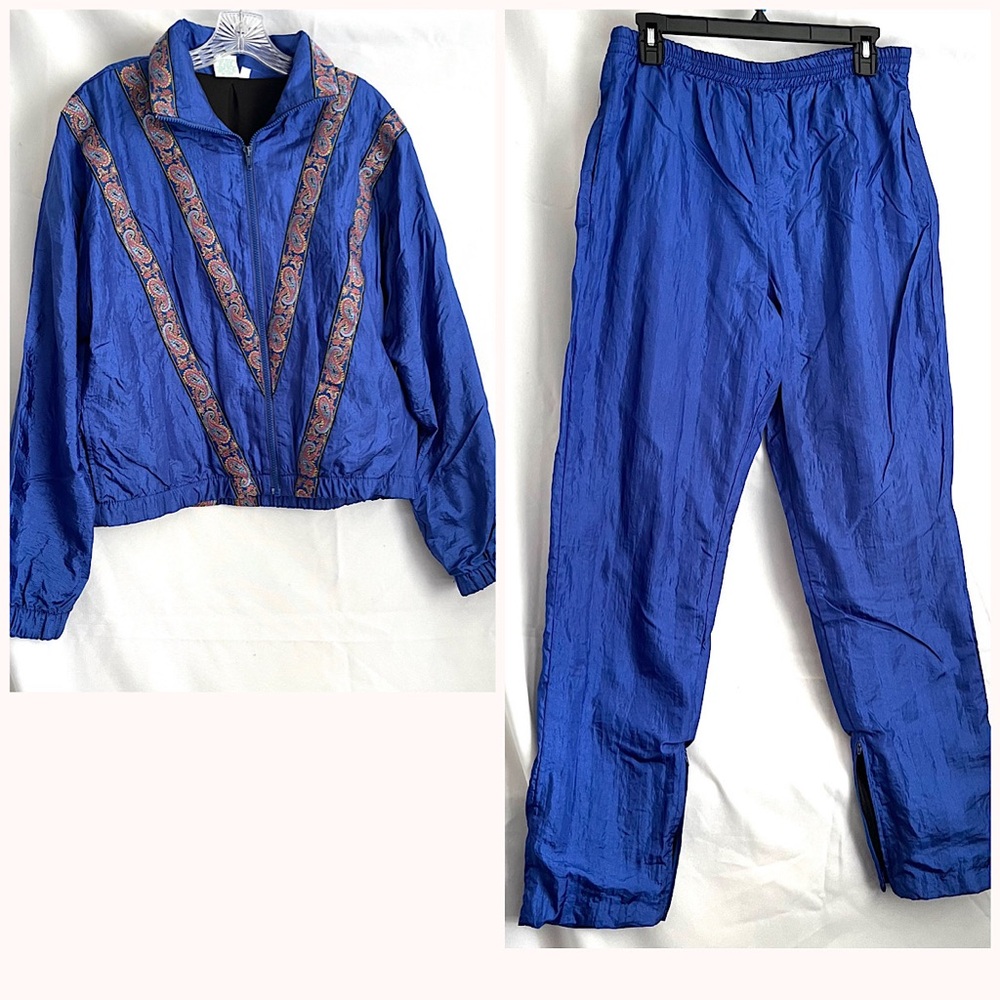 Lilys of Beverly Hills 2 Piece Blue And gold Windbreaker Track Suit woman’s M